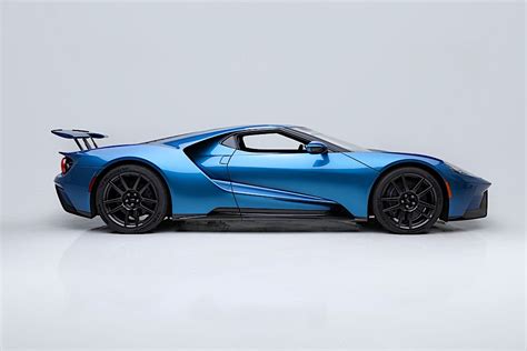 2018 Ford Gt In Liquid Blue Comes With No Racing Stripes Is Still A