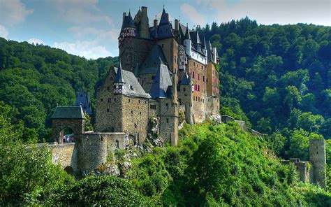 Eltz Castle Germany Forest Castle Germany Medieval Hd Wallpaper