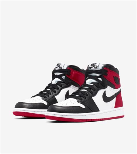 Womens Air Jordan I Black Toe Release Date Nike Snkrs Cz
