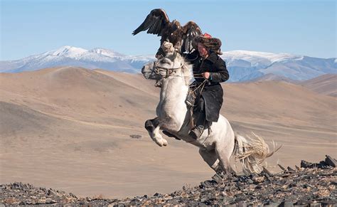 Gallery 10 Incredible Photos Of Mongolias Nomadic Tribes Wanderlust