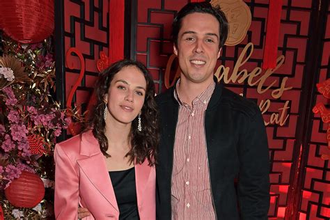 Downton Abbey S Jessica Brown Findlay Is Married