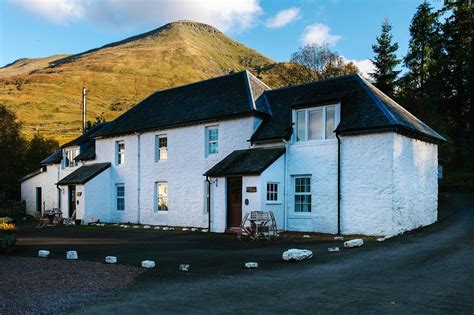 Beautiful 5 Star Traditional Scottish Cottage With Mountain Views