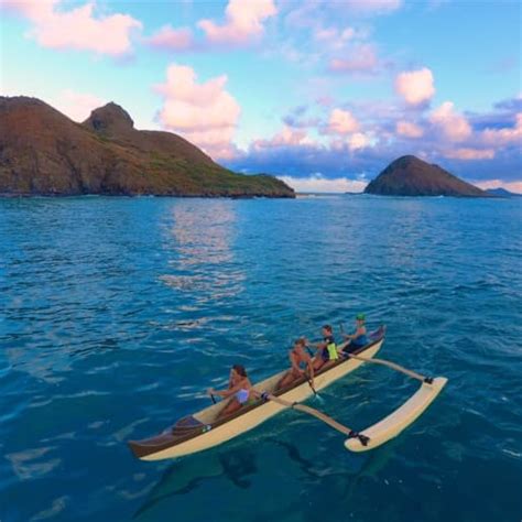 Maui Canoe Surfing Tours Surf With An Outrigger Canoe