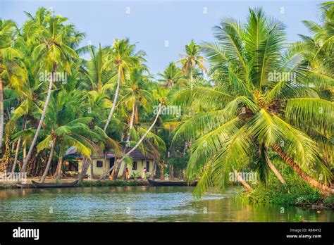 Kollam Hi Res Stock Photography And Images Alamy
