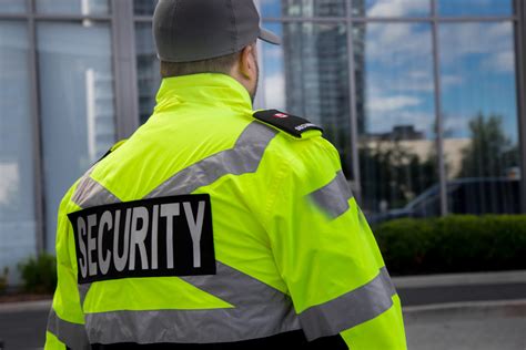 The Benefits Of Hiring A Professional Security Guard For Your Apartment