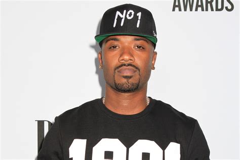 2560x1440 Ray J Rapper Face 1440p Resolution Wallpaper Hd Music 4k