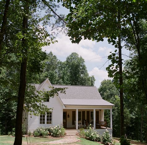 A Mississippi Home That Gave New Life To An Old Farmhouse