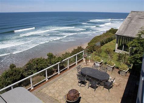 Use our detailed filters to find the perfect place, then get in touch with the landlord. Lincoln City house with 5 bedrooms | FlipKey | City ...