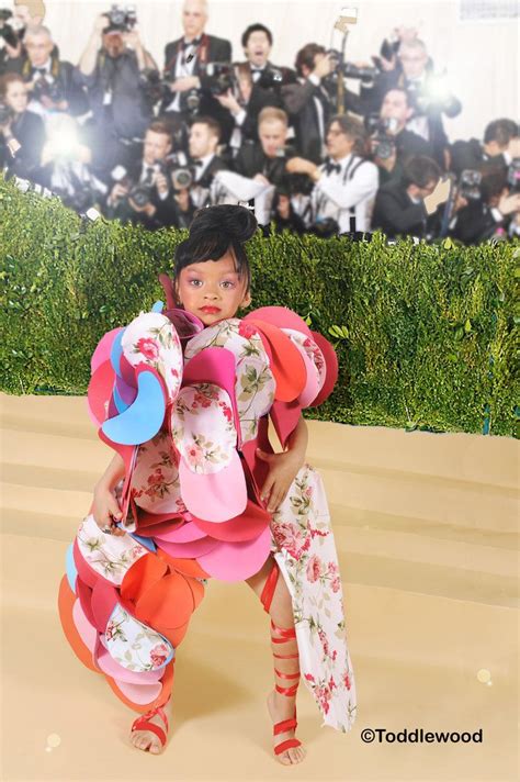 Check Out The Stylish Mini Versions Of Rihanna Anna Wintour Migos And More Met Gala Looks
