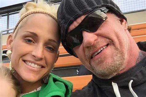 Wwe News Undertaker And Michelle Mccool Celebrate Their Sixth Wedding