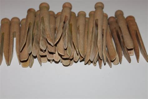 Vintage Clothespins Wood Clothespins 25 Pins