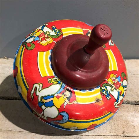Old Fashioned Spinning Top Toy Uk