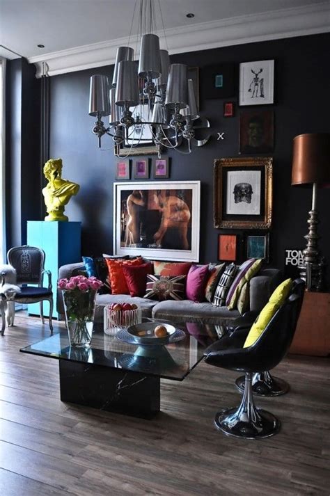 26 Gorgeous Living Rooms With Black Walls Digsdigs