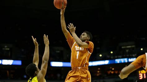 Isaiah Taylor Injury Texas Point Guard Breaks Wrist Out 4 6 Weeks
