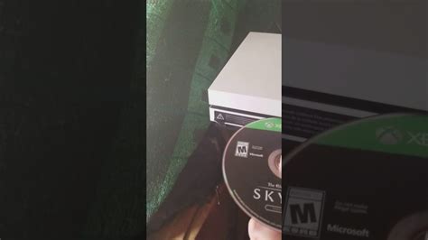 Xbox One S Disc Drive Not Working Noise And Game Dont Go In