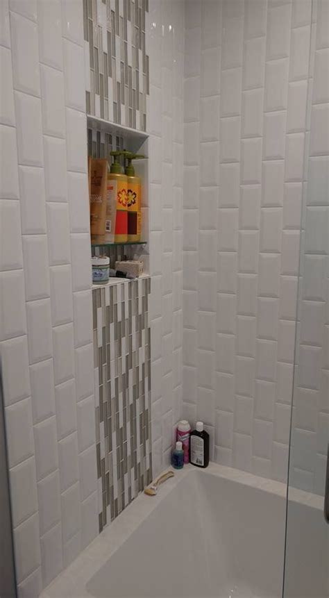20 Subway Tile With Vertical Accent