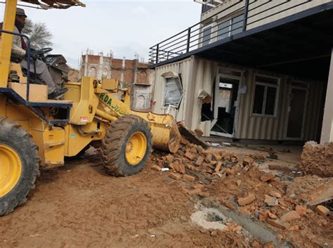 Extension of the youth housing scheme. RDA seals five site offices of illegal housing schemes ...