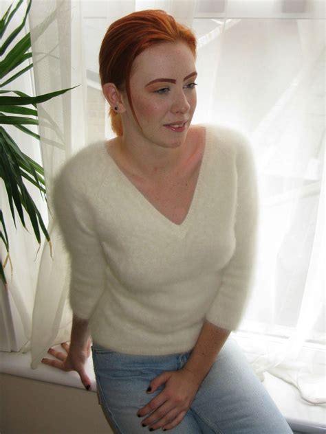 Gorgeous Ladies Fluffy Angora Sweater In Excellent Condition It Has A V Neck To The Front And