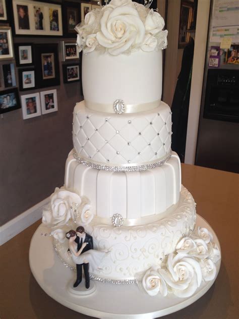 4 Tier Elegant Wedding Cake 12 Layers Of Homemade Cake Inside Hand