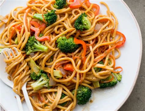 Skip the takeout with these healthy vegetarian chinese recipes you'll want to make every night! And the most popular Chinese dishes ordered in the ...