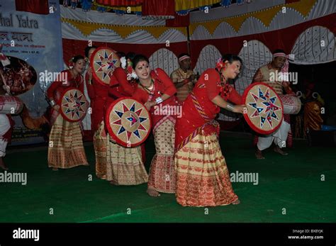 Bihu The Folk Dance Of Assam India Stock Photo Alamy