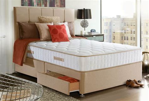 Hybrid mattresses are a wide range of different mattress types. 12 Different Types of Bed Mattresses (Buying Guide for 2021)