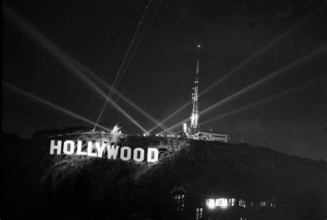 The Hollywood Sign See Vintage Photos Showing How It Has Changed Time