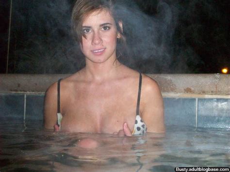 Big Tits Topless Young Babe In Hot Tub Nude Amateur Girls