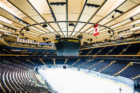 Madison Square Garden Exec Says Arena Reopening Earlier Than Expected