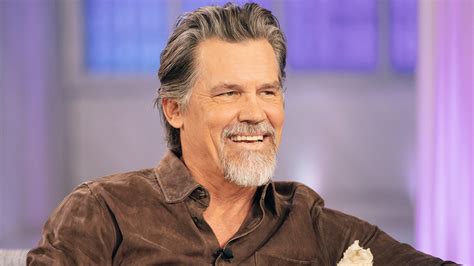 Josh Brolin Shares Nude Photo While Prepping For A Scene Of Outer Range Season Two Reportwire