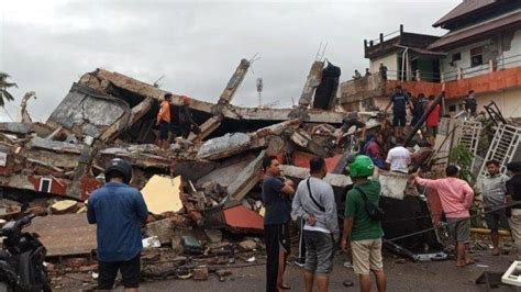 UPDATE Korban Meninggal Akibat Gempa Di Sulbar Mencapai 56 Orang Dan