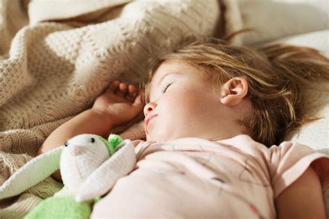 3 Trucos Para Conseguir Que El Niño Duerma En Su Cama Dormir Niños