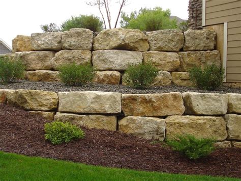 Rock wall landscaping ideas, rock walls look better than ever retaining walls desert landscape ideas and garden shop pavers and get pretty expensive depending on. Rock Landscaping Ideas For Stunning Outdoor Areas ...