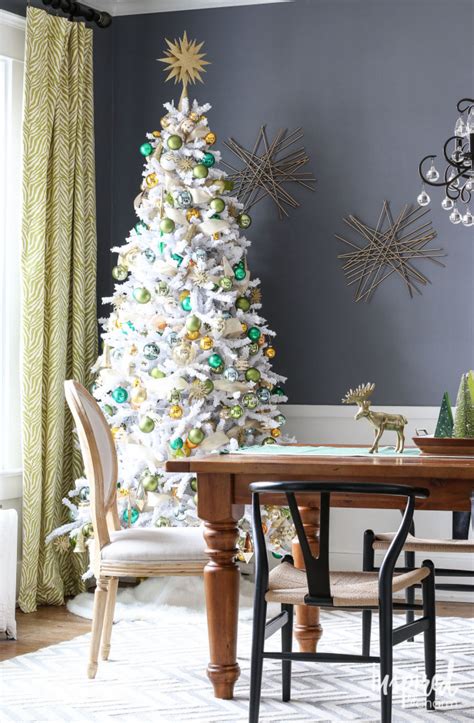 Colourfulness isn't needed this year. 8 Beautifully Decorated White Christmas Trees