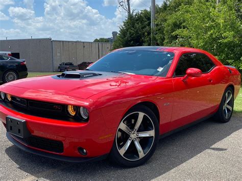 Pre Owned 2015 Dodge Challenger 2dr Cpe Rt Plus Shaker 2dr Car In