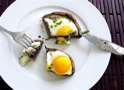 Poor Girl Eats Well Recipe Baked Eggs And Herbs In Portabella Mushroom Caps