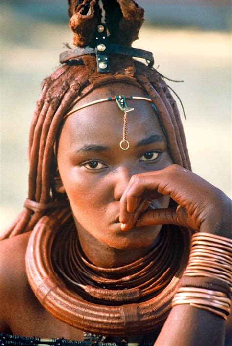 joven himba de nigeria himba people african people african beauty