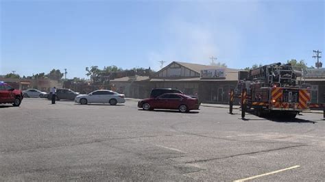 Crews Respond To 2 Alarm Building Fire In Southwest Wichita Kake
