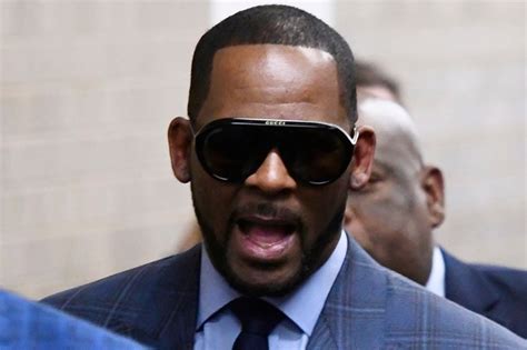 R Kelly Charged With 11 Additional Counts In Sexual Abuse Case Abc News