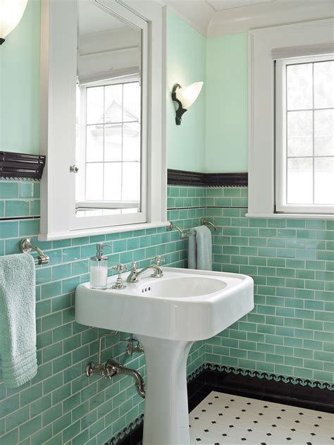 30 Light Green Bathroom Tiles Decoomo