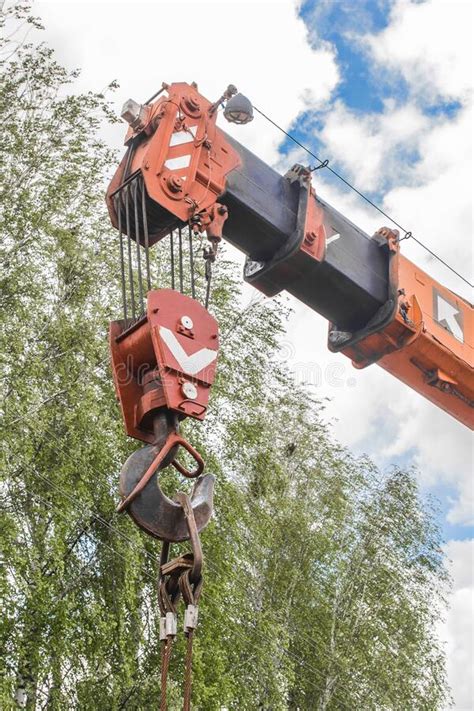 Lifting Hoisting Mechanism With Rope Steel Of The Machine Bridge Crane