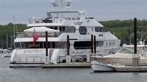 Tiger Woods Golfer Yacht Docked In Oyster Bay New York Youtube
