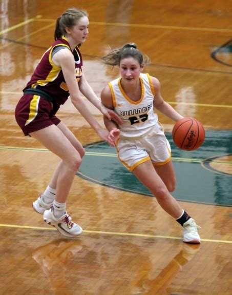Olmsted Falls Girls Basketball Bulldogs Ready To Make Third Time The