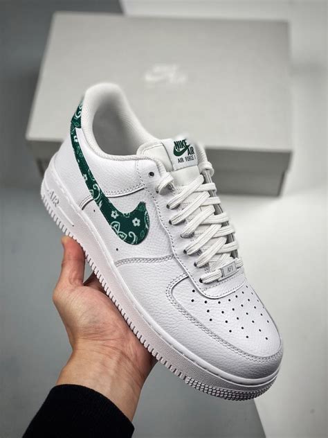 Nike Air Force 1 Page 34 Sneaker Hello