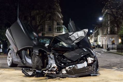 See Dramatic Pictures Of £250000 Mclaren Supercar Smashed To Pieces