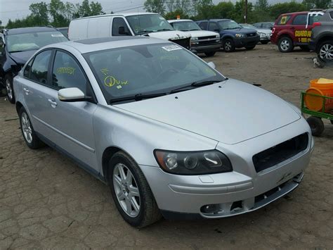 Two of the best around are auto dealer today and used car dealer. Damaged Cars for Sale Near Me Beautiful Damaged Volvo S40 ...