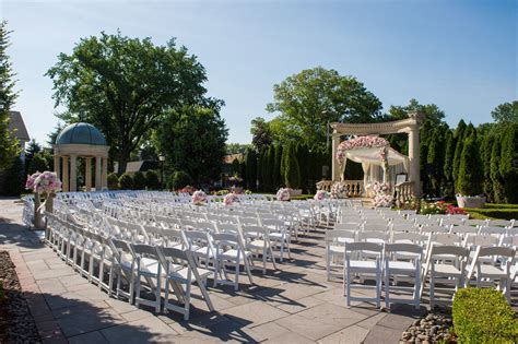 Hands down the most epic spots to celebrate your wedding. 5 Ways The Best Outdoor Wedding Venues NJ Perfect Your Big Day