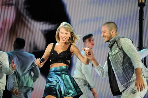 Review Taylor Swift At Gillette Stadium Boston Herald