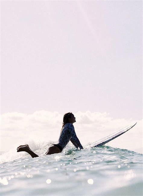 â™ pinterest auroraciyella22 in 2020 surf girls surfing surfer