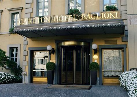 Guest rooms offer amenities such as a flat screen tv, air conditioning, and a minibar, and guests can go online with free wifi offered by the hotel. Hotel Rooms: Carlton Baglioni in Milan - ButterBoom